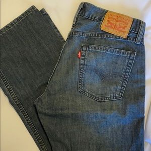 Men’s Levi’s 514. Size 32 (length 29) EUC